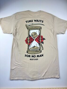 Rest Easy Zumiez Tilly’s Skull Rose Graphic Taupe Short Sleeve Tee Shirt Mens M